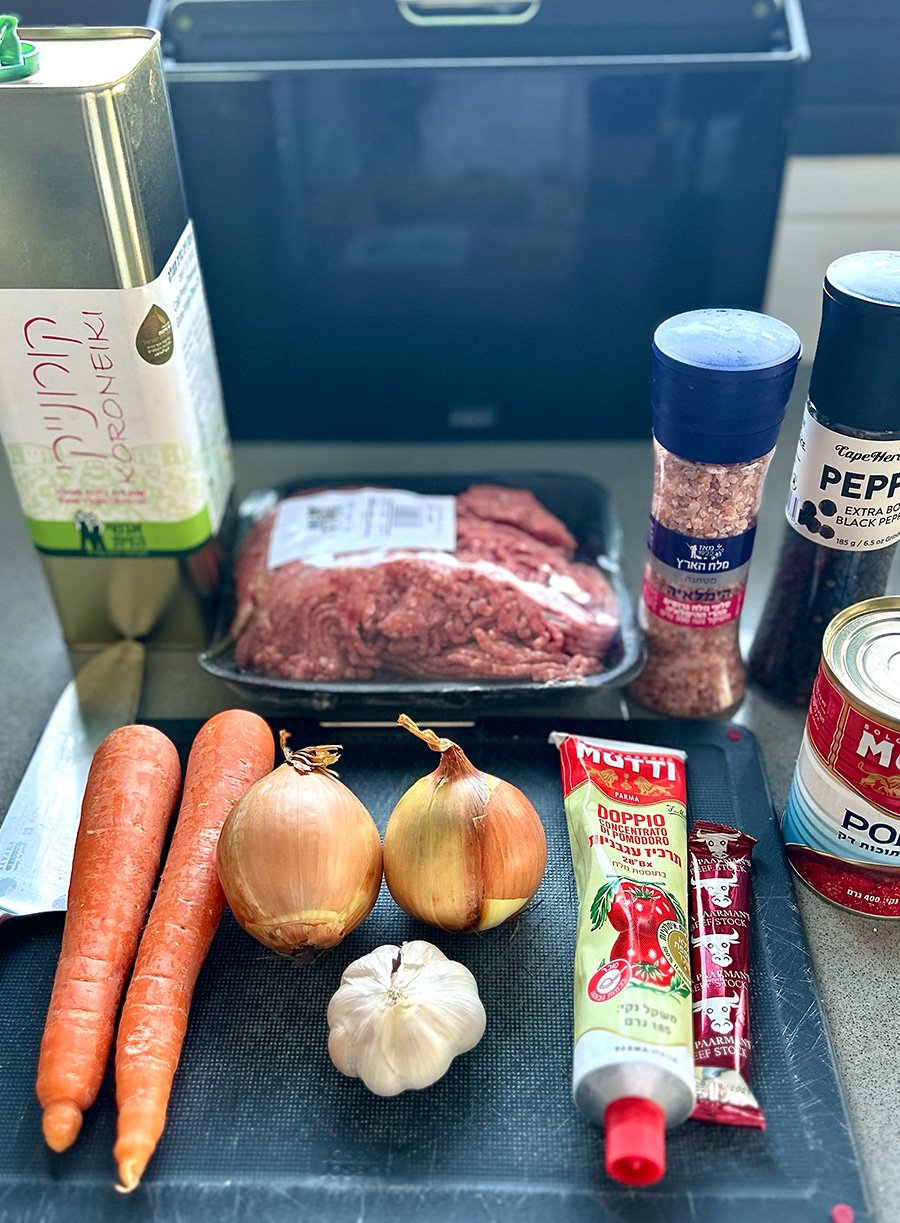 Slow-cooked Bolognese